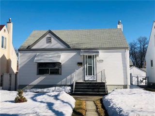 Photo 1: 325 Rupertsland Avenue in Winnipeg: West Kildonan Residential for sale (4D)  : MLS®# 1906420