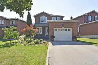 Photo 1: 18 Pentland Crescent in Vaughan: Maple House (2-Storey) for sale : MLS®# N5893657