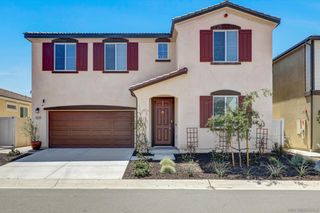 Main Photo: VALLEY CENTER House for sale : 5 bedrooms : 28224 Blossom Ct