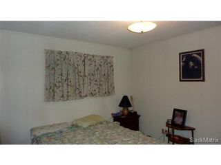 Photo 7: 2006 Central Avenue: Laird Single Family Dwelling for sale (Saskatoon NW)  : MLS®# 430797