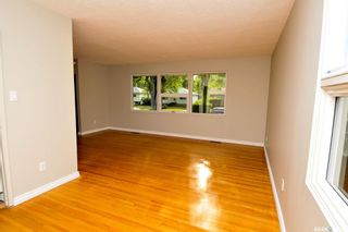Photo 5: 837 Grace Street in Regina: Rosemont Residential for sale : MLS®# SK942709