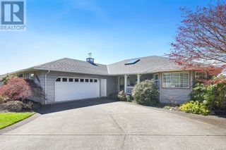 Photo 2: 1313 Farquharson Dr in Courtenay: House for sale : MLS®# 960908