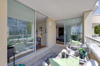 Photo 9: 403 1406 HARWOOD Street in Vancouver: West End VW Condo for sale (Vancouver West)  : MLS®# R2716012