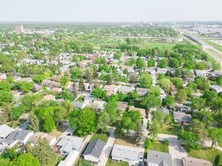 Photo 43: 44 Saturn Bay in Winnipeg: West Fort Garry Residential for sale (1Jw)  : MLS®# 202313637