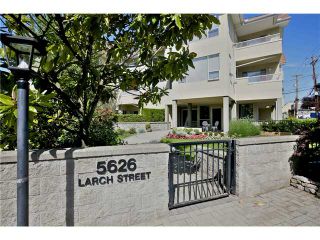 Photo 18: 303 5626 LARCH Street in Vancouver: Kerrisdale Condo for sale in "WILSON HOUSE" (Vancouver West)  : MLS®# V1068775