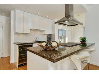 Photo 3: 301 1290 BURNABY Street in Vancouver: West End VW Condo for sale in "THE BELLEVUE" (Vancouver West) 