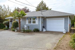 Photo 2: 2626 Foul Bay Rd in Saanich: SE Camosun House for sale (Saanich East)  : MLS®# 942876