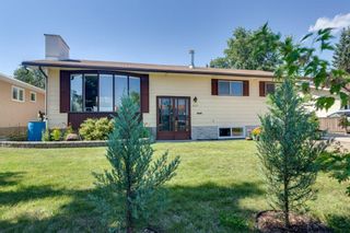 Photo 1: 3222 57 Avenue: Red Deer Detached for sale : MLS®# A1251483