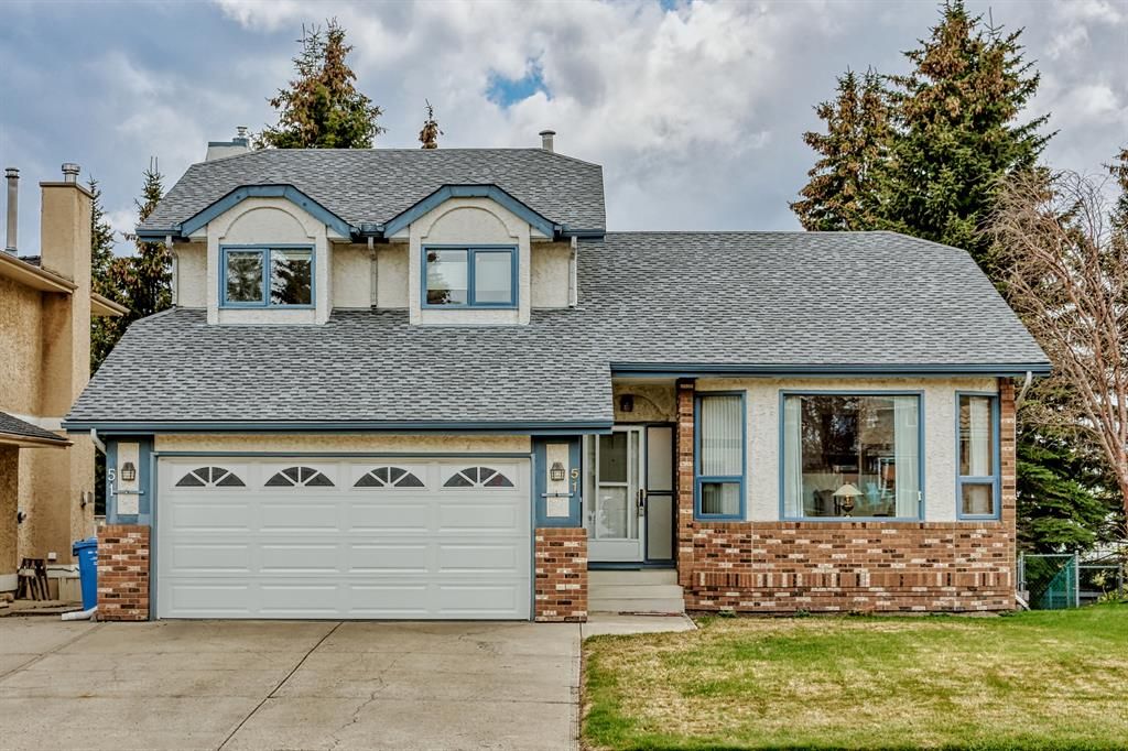 Main Photo: 51 Scenic Park Crescent NW in Calgary: Scenic Acres Detached for sale : MLS®# A2048806