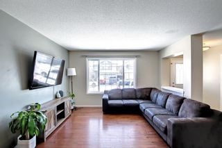 Photo 5: 47 Bridlecrest Road SW in Calgary: Bridlewood Detached for sale : MLS®# A1188357