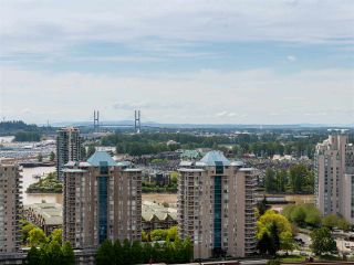 Photo 12: 1804 121 TENTH Street in New Westminster: Uptown NW Condo for sale in "VISTA ROYALE" : MLS®# R2469660
