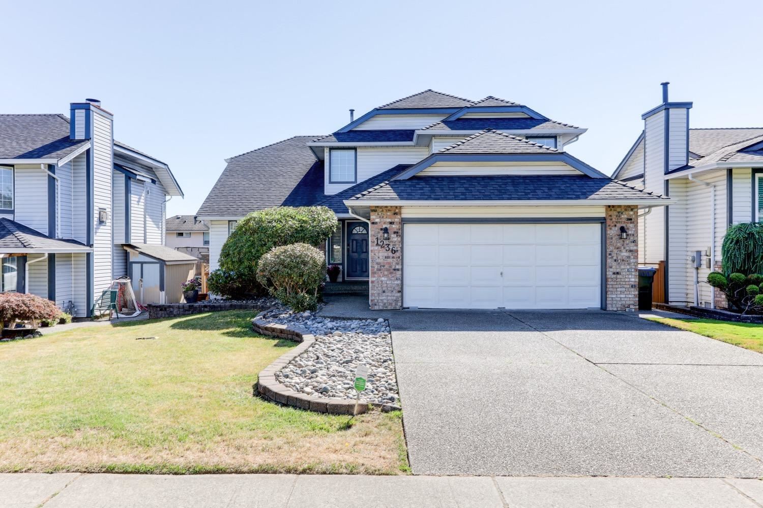 Main Photo: 1236 KENSINGTON Place in Port Coquitlam: Citadel PQ House for sale : MLS®# R2603349