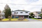 Main Photo: 3633 HAMILTON Street in Port Coquitlam: Lincoln Park PQ House for sale : MLS®# R2758377