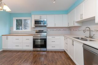 Photo 6: 2452 Sooke Rd in Colwood: Co Sun Ridge Half Duplex for sale : MLS®# 955412