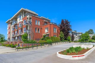 Main Photo: A114 20211 66 Avenue in Langley: Willoughby Heights Condo for sale in "ELEMENTS" : MLS®# R2882774