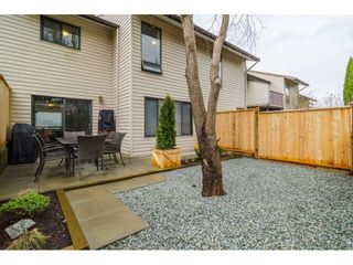 Photo 19: 205 27411 28 Avenue in Langley: Aldergrove Langley Townhouse for sale in "ALDERVIEW" : MLS®# R2149929