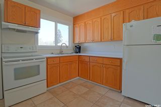 Photo 3: 2606 33rd Street West in Saskatoon: Westview Heights Residential for sale : MLS®# SK929639