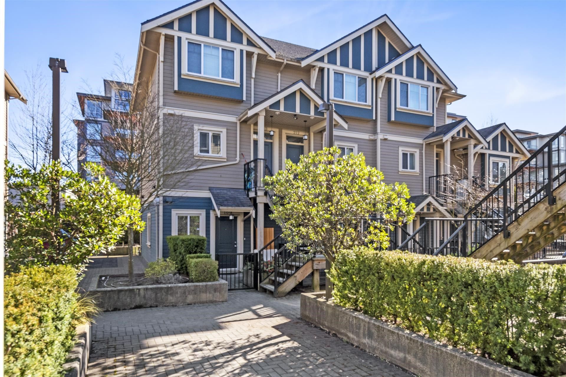 Main Photo: 109 7168 STRIDE Avenue in Burnaby: Edmonds BE Townhouse for sale in "EDEN AT EDMONDS" (Burnaby East)  : MLS®# R2656321