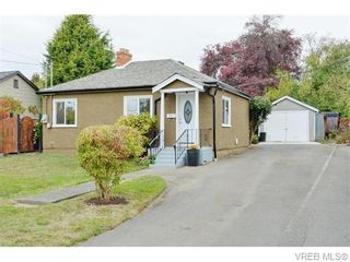 Photo 2: 94 Crease Ave in VICTORIA: SW Gateway House for sale (Saanich West)  : MLS®# 743968