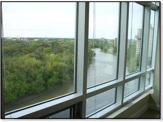 Photo 3: 229 Wellington Crescent in WINNIPEG: Fort Rouge / Crescentwood / Riverview Condominium for sale (South Winnipeg)  : MLS®# 1105973