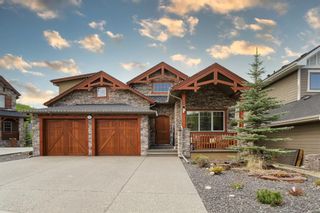 Photo 3: 246 Crestridge Place in Calgary: Crestmont Detached for sale : MLS®# A1225258