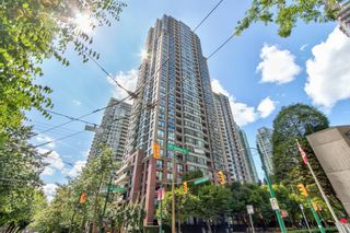 Photo 1: 909 Mainland  Street in Vancouver: Yaletown Condo for rent (Vancouver downtown)  : MLS®# AR009