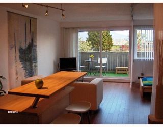 Photo 1: 774 GREAT NORTHERN Way in Vancouver: Mount Pleasant VE Condo for sale (Vancouver East)  : MLS®# V640336