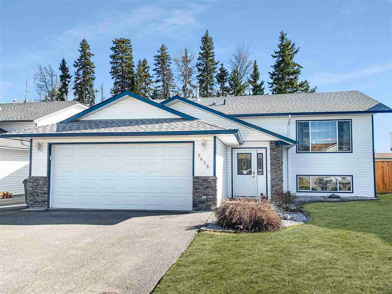 Main Photo: 5435 WOODOAK Crescent in Prince George: North Kelly House for sale in "Woodlands" (PG City North (Zone 73))  : MLS®# R2577380
