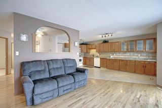 Photo 12: 8 2821 Botterill Crescent: Red Deer Semi Detached (Half Duplex) for sale : MLS®# A2001052