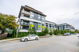Photo 39: 302 3018 ST GEORGE Street in Port Moody: Port Moody Centre Condo for sale in "The George" : MLS®# R2727606