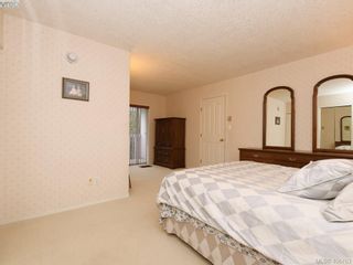 Photo 11: 786 Del Monte Pl in VICTORIA: SE Cordova Bay House for sale (Saanich East)  : MLS®# 808398
