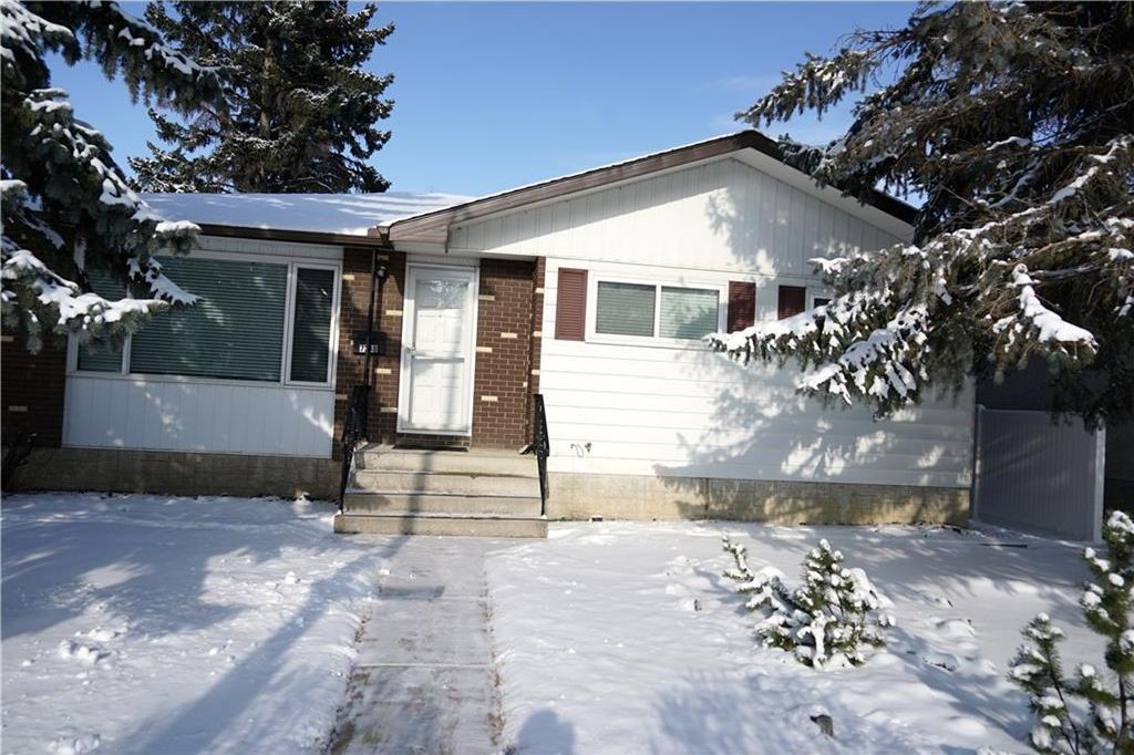 Main Photo: 7348 35 Avenue NW in Calgary: Bowness House for sale : MLS®# C4144781