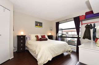 Photo 8: 505 124 W 3RD Street in North Vancouver: Lower Lonsdale Condo for sale in "THE VOGUE" : MLS®# R2030995