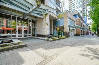 Photo 4: 606 2978 GLEN Drive in Coquitlam: North Coquitlam Condo for sale in "Grand Central" : MLS®# R2874062