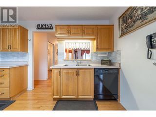 Photo 10: 2076 Okanagan Street in Armstrong: House for sale : MLS®# 10302205