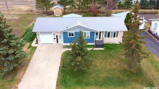 Photo 2: 205 River Heights Drive in Langenburg: Residential for sale : MLS®# SK928527