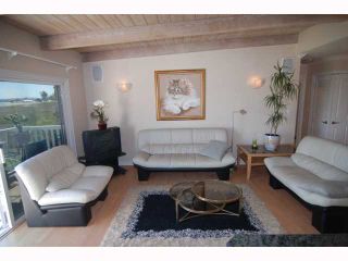 Photo 11: PACIFIC BEACH Residential for rent : 2 bedrooms : 3997 Crown Point #36