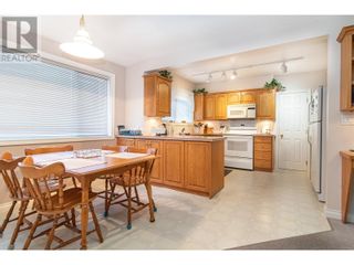 Photo 12: 1421 Lombardy Square in Kelowna: House for sale : MLS®# 10307272