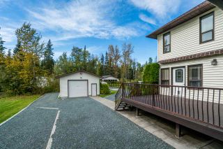 Photo 2: 1699 SOMMERVILLE Road in Prince George: North Blackburn House for sale (PG City South East (Zone 75))  : MLS®# R2501415