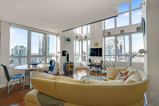 Photo 1: 2602 1238 RICHARDS Street in Vancouver: Yaletown Condo for sale in "METROPOLIS" (Vancouver West)  : MLS®# R2650115