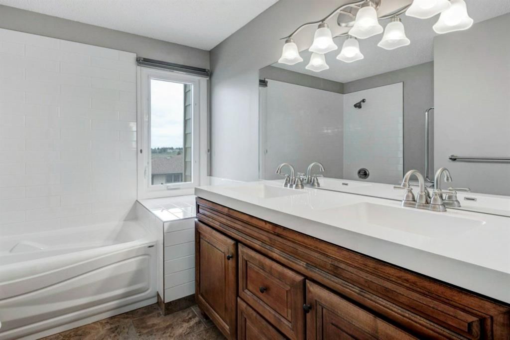 Photo 20: Photos: 227 Edgeland Road NW in Calgary: Edgemont Detached for sale : MLS®# A1236383