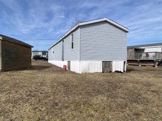 Photo 2: 40 Riverton Trailer Court in Riverton: 108-Rural Pictou County Residential for sale (Northern Region)  : MLS®# 202310554