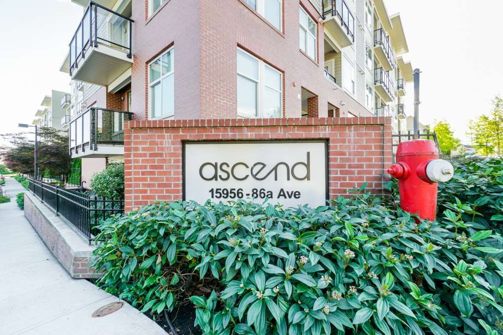 Main Photo: 113 15956 86A Avenue in Surrey: Fleetwood Tynehead Condo for sale in "ASCEND" : MLS®# R2302925