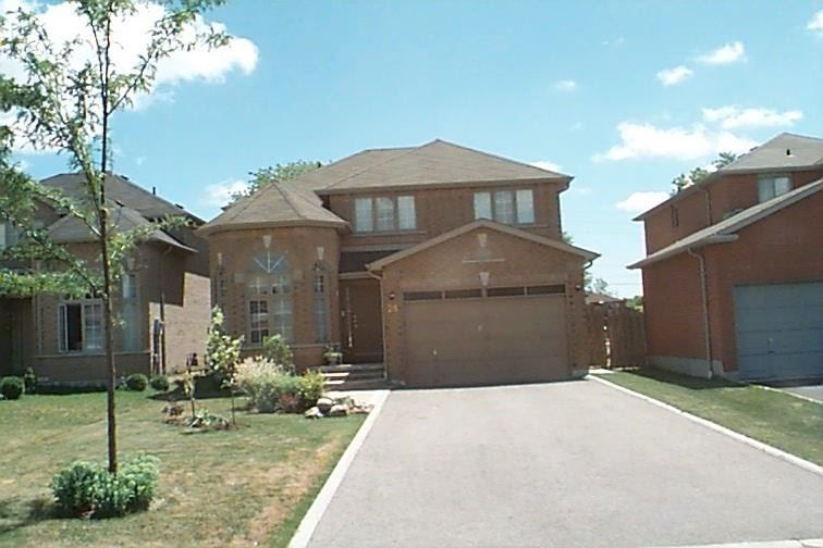 Main Photo: (Bsmt) 29 Bluenose Crescent in Toronto: Highland Creek House (2-Storey) for lease (Toronto E10)  : MLS®# E5658870