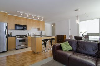 Photo 2: 1007 989 BEATTY Street in Vancouver: Yaletown Condo for sale in "NOVA" (Vancouver West)  : MLS®# V992056