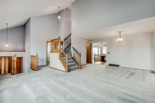 Photo 5: 77 Shawfield Road SW in Calgary: Shawnessy Detached for sale : MLS®# A2093475