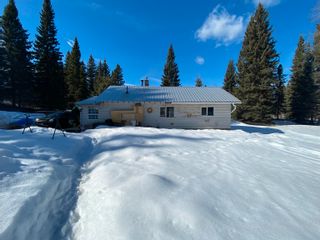 Photo 1: 3565 15 MILE Road in Prince George: Buckhorn House for sale (PG Rural South (Zone 78))  : MLS®# R2660807