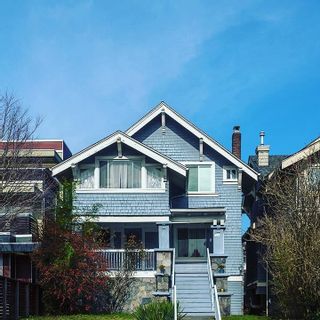 Photo 3: 1935 WHYTE Avenue in Vancouver: Kitsilano House for sale in "Kits Point" (Vancouver West)  : MLS®# R2658591