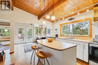 Photo 11: 514 Bluff Way in Mayne Island: House for sale : MLS®# 958028