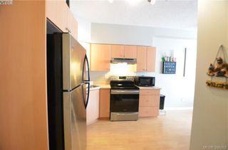 Photo 6: 304 383 Wale Rd in VICTORIA: Co Colwood Corners Condo for sale (Colwood)  : MLS®# 780391